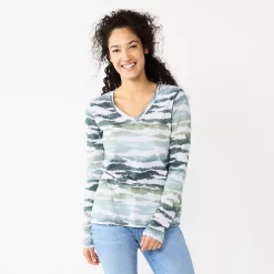 Women's Sonoma Goods For Life® Everyday V-Neck Long Sleeve Tee 55 Women's Sonoma Goods For Life® Everyday V-Neck Long Sleeve Tee -Sonoma Store 5625801 Blue Animal Print